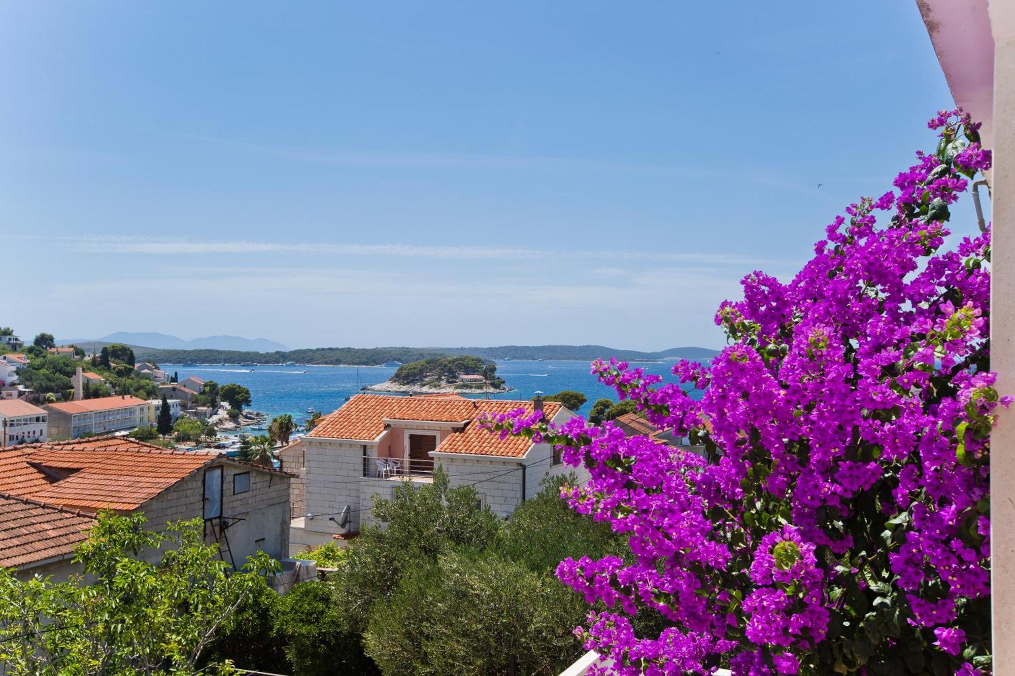 Apartment Juric 1 Hvar Town